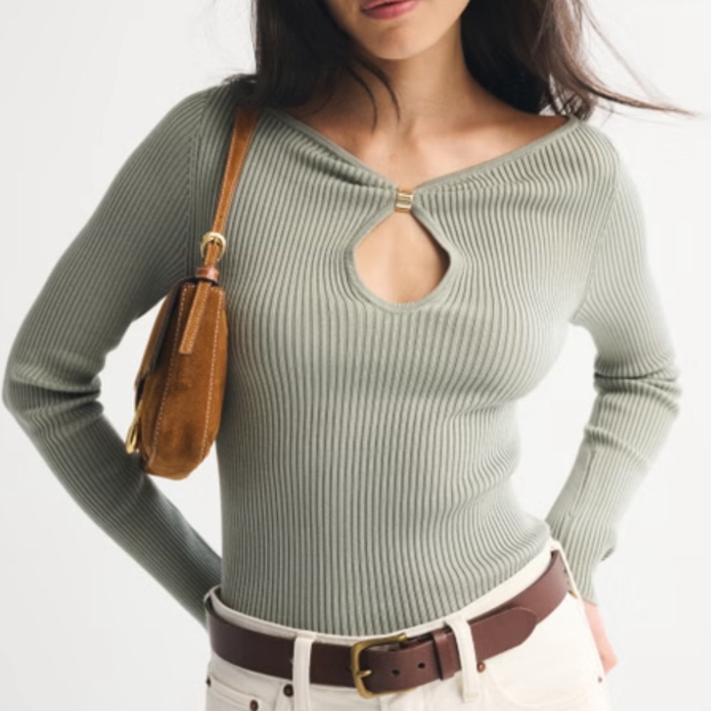 Abercrombie Keyhole Sweater Top - Frosty Olive
